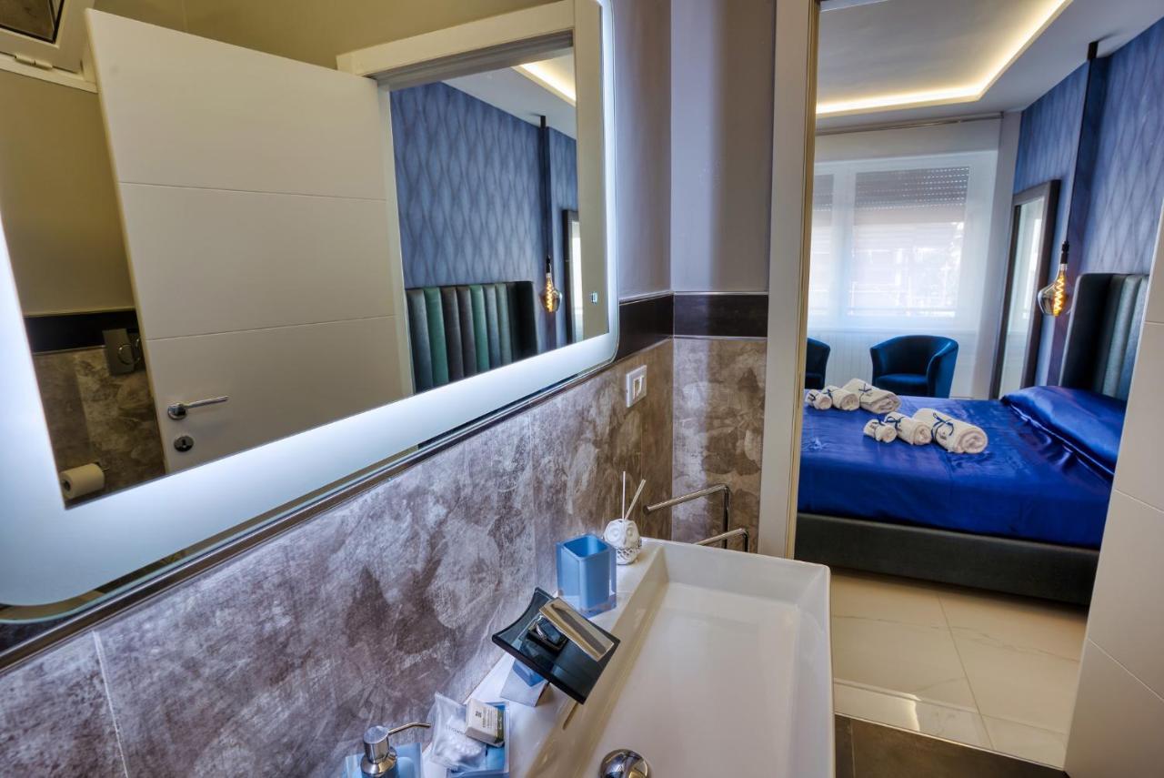 Distinto Suite & Rooms Lecce Eksteriør billede