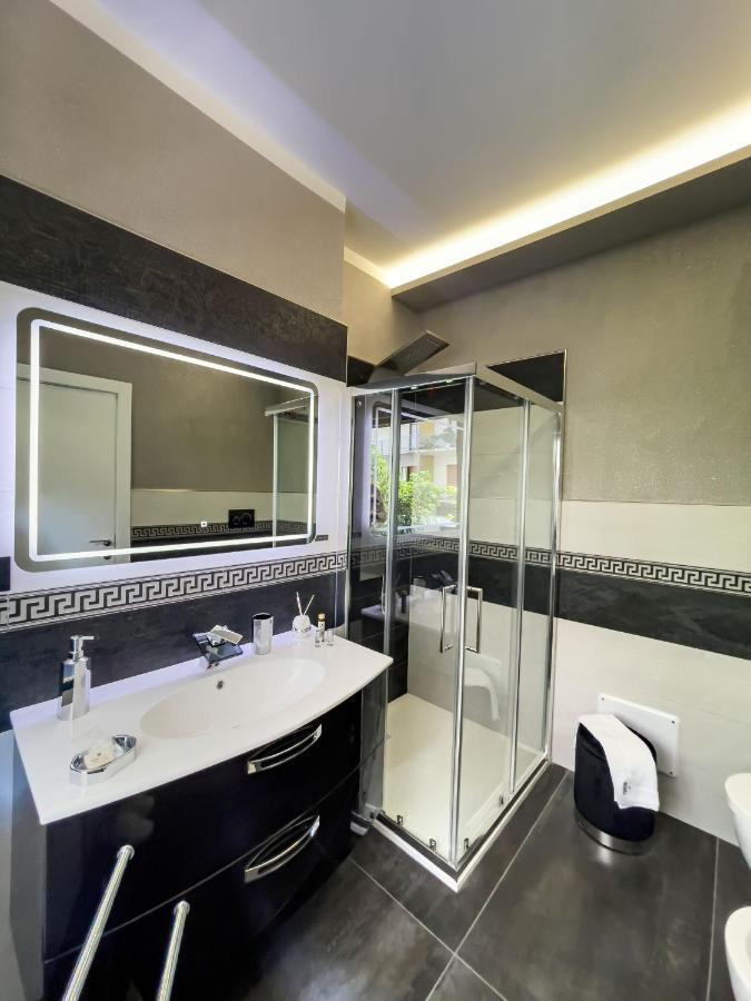 Distinto Suite & Rooms Lecce Eksteriør billede